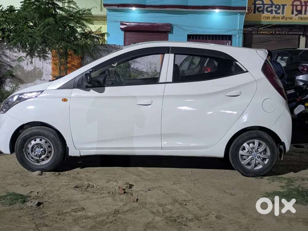 Hyundai Eon 2013 Petrol 126000 Km Driven Well Maintain Family Car