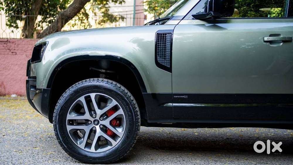 Land Rover Defender 5.0 110 V8, 2026, Petrol