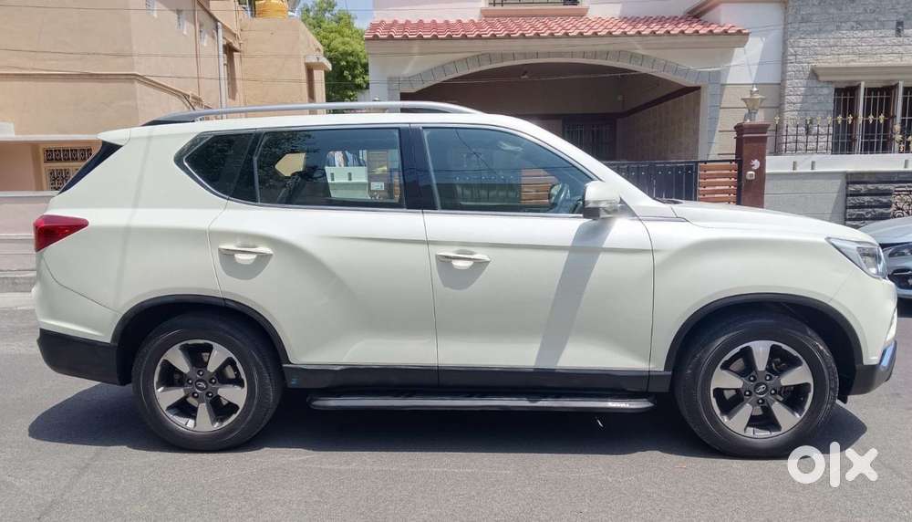 Mahindra Alturas G4 4x4 At, 2019, Diesel