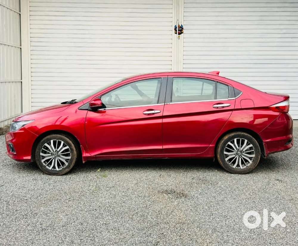 Honda City V At Sunroof, 2019, Petrol