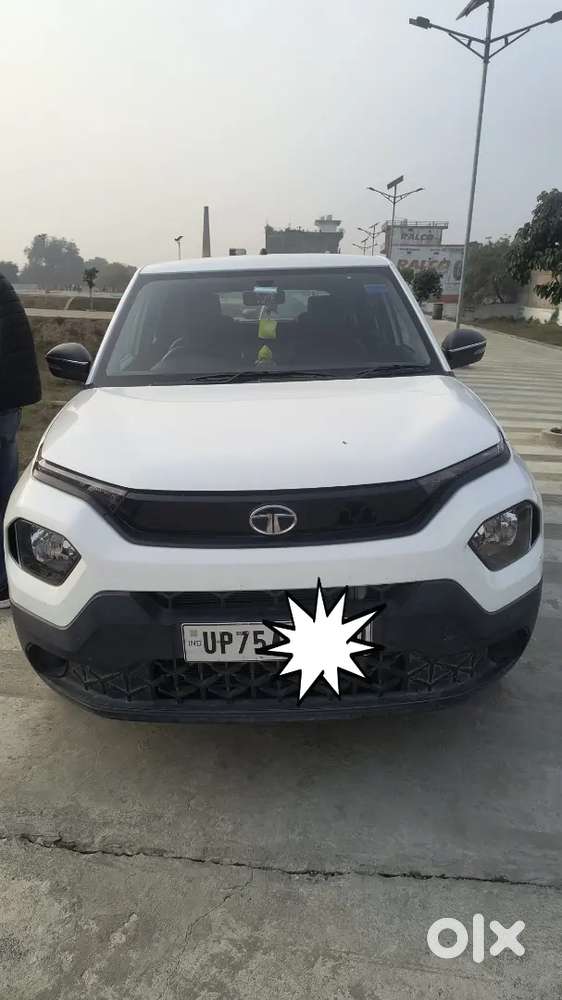 Tata Punch 2023 Petrol 27000 Km Driven