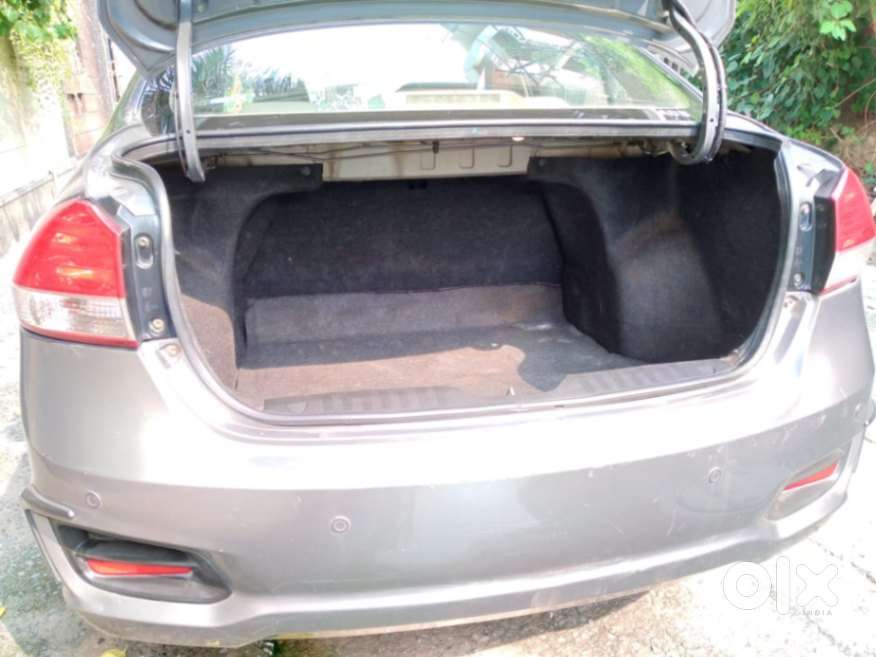 Maruti Suzuki Ciaz Zdi Shvs, 2015, Diesel