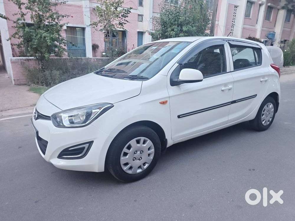 Hyundai I20 Magna Plus, 2013, Petrol