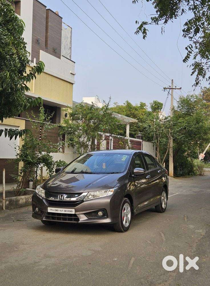 Honda City V At Sunroof, 2015, Petrol