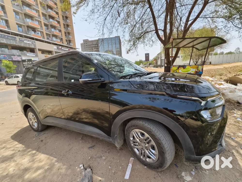 Kia Carens 2024 Petrol 21000 Km Driven