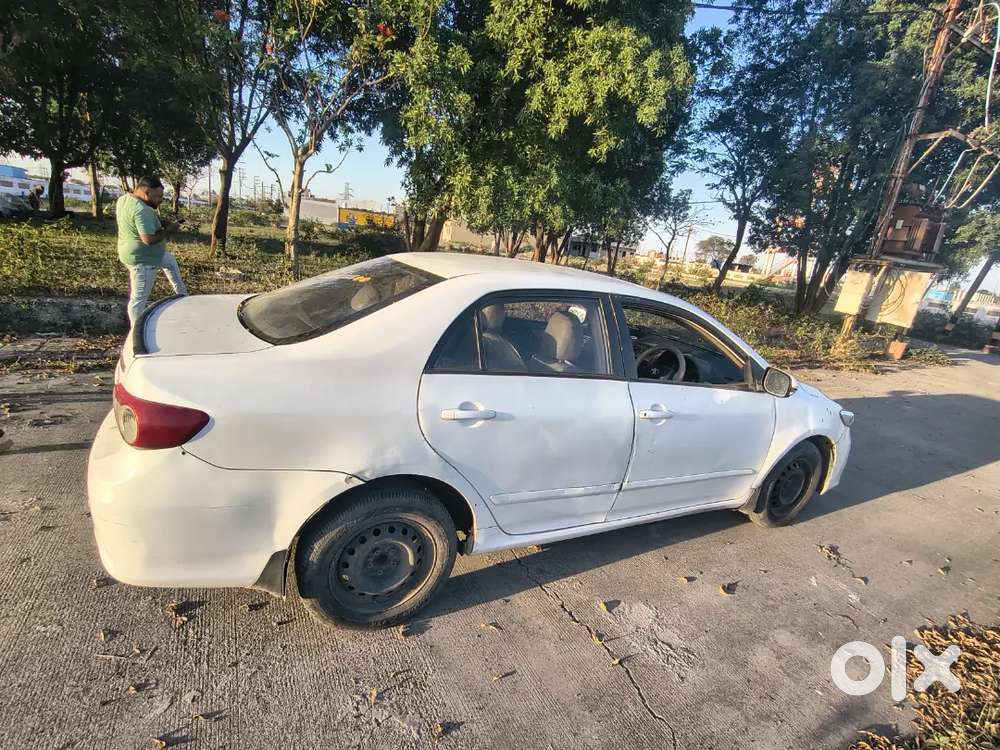 Toyota Corolla Altis 2012