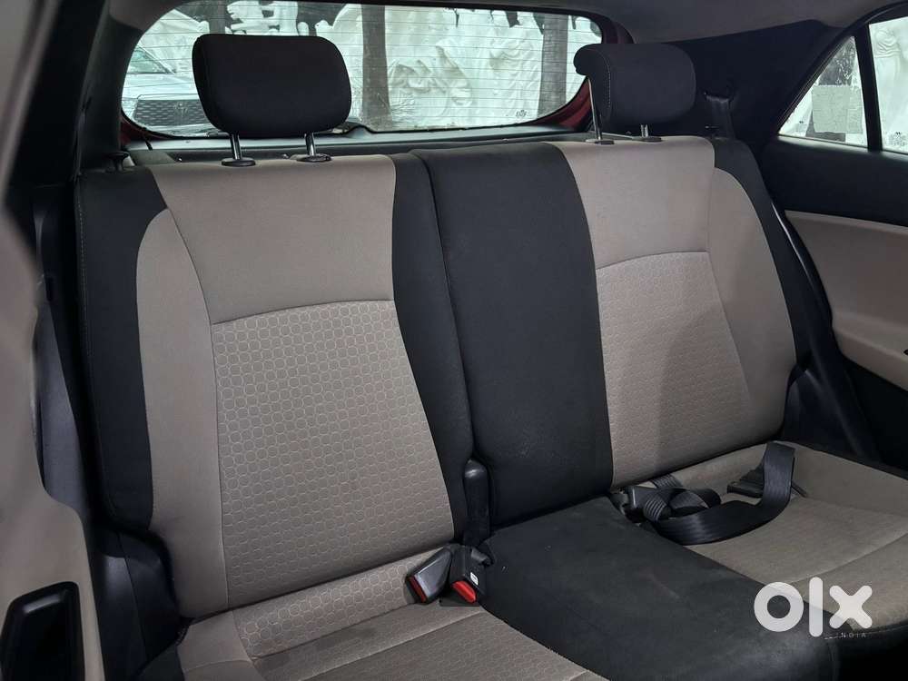 Hyundai I20 Petrol Asta Option, 2016, Petrol