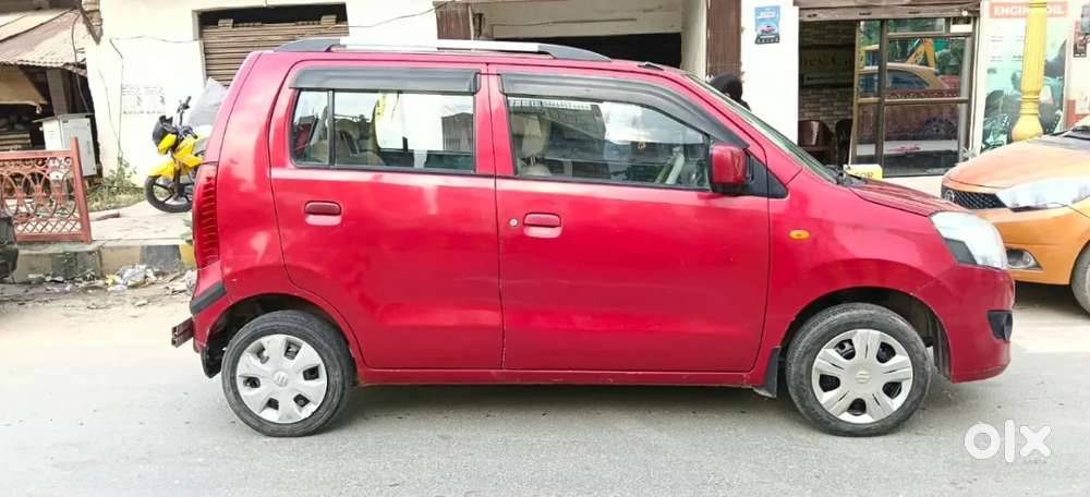 Maruti Suzuki Wagon R Vxi 1.0, 2014, Petrol