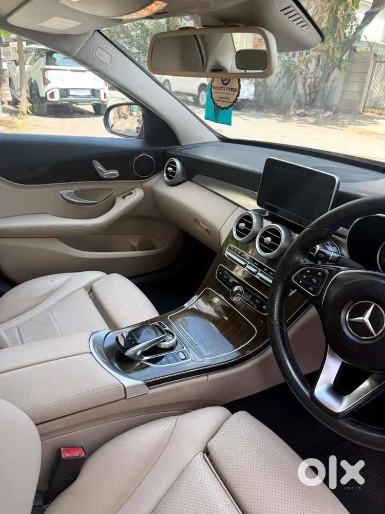 Mercedes Benz C220d Cbu Unit Diesel First Owner