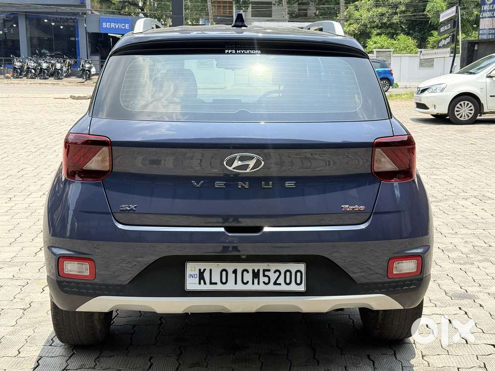 Hyundai Venue Sx Plus Turbo Dct, 2019, Petrol
