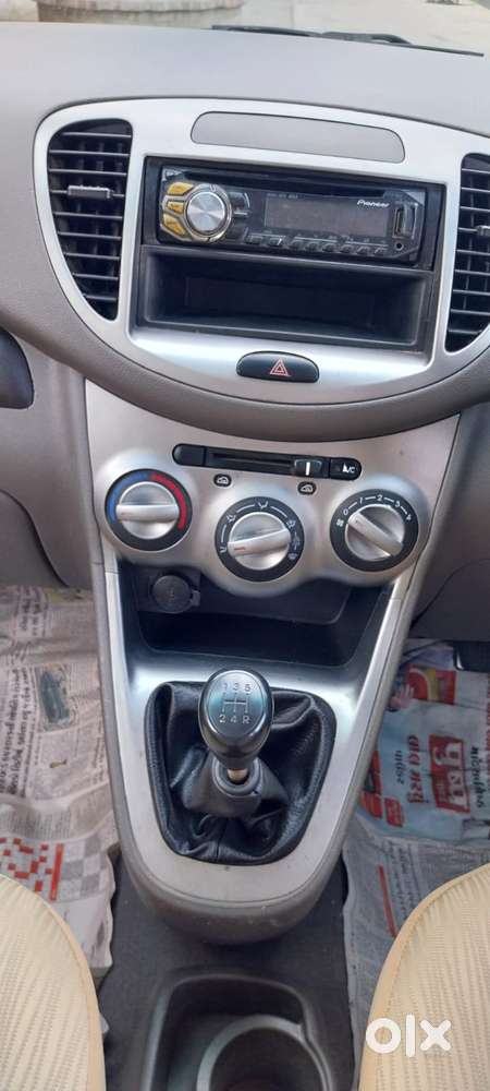 Hyundai I10 Magna O, 2016, Petrol