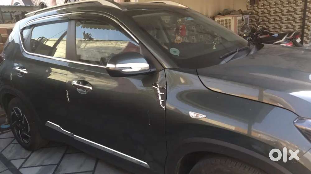 Selling Due To Moving Overseas Immedietly