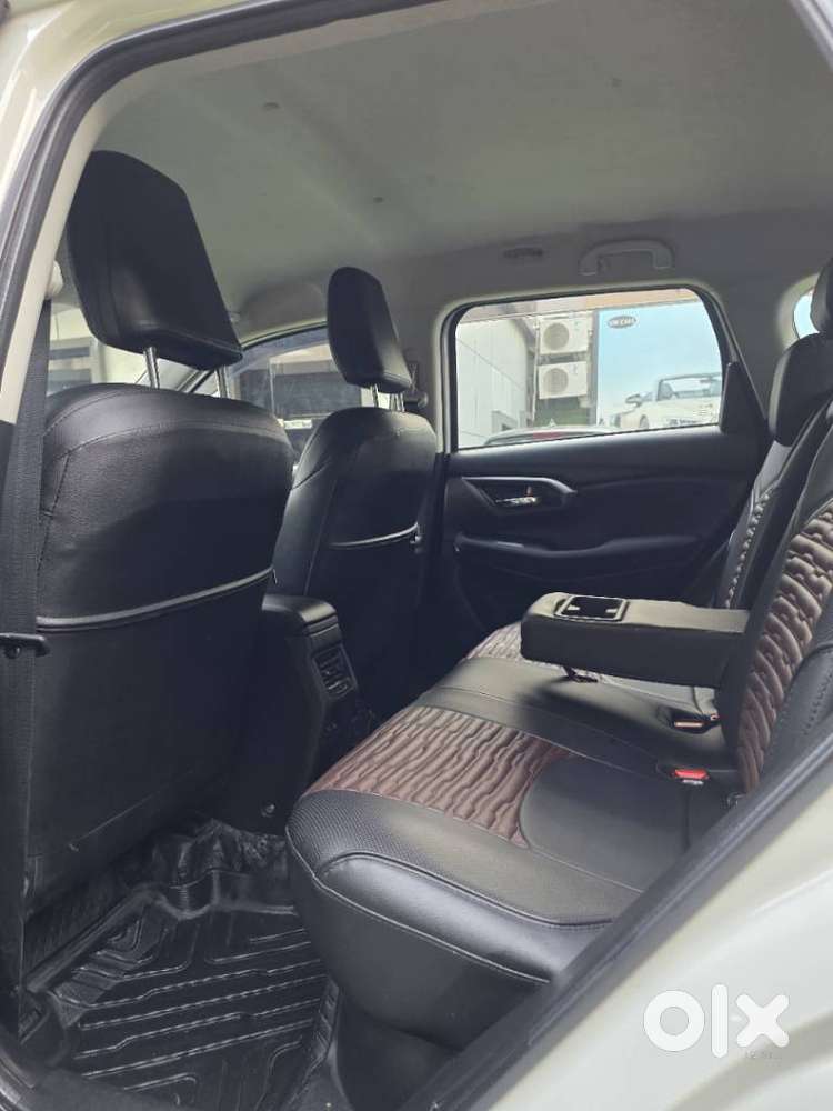 Maruti Suzuki Grand Vitara 1.5 Delta Smart Hybrid, 2024, Petrol