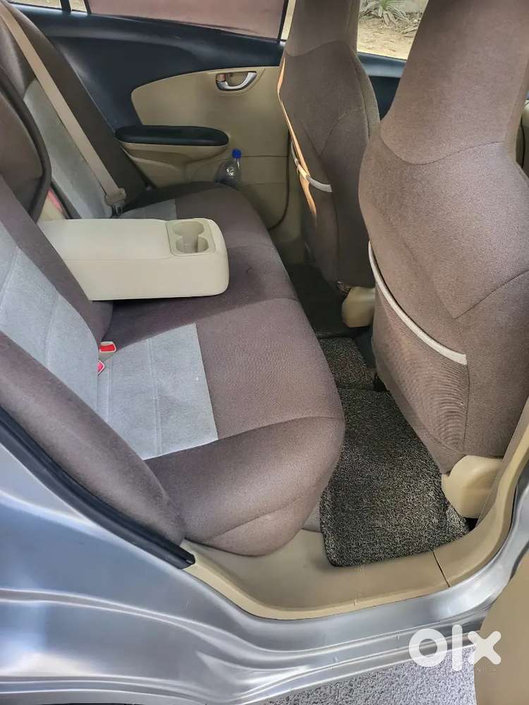 Honda Amaze 2015 Petrol Well Maintained