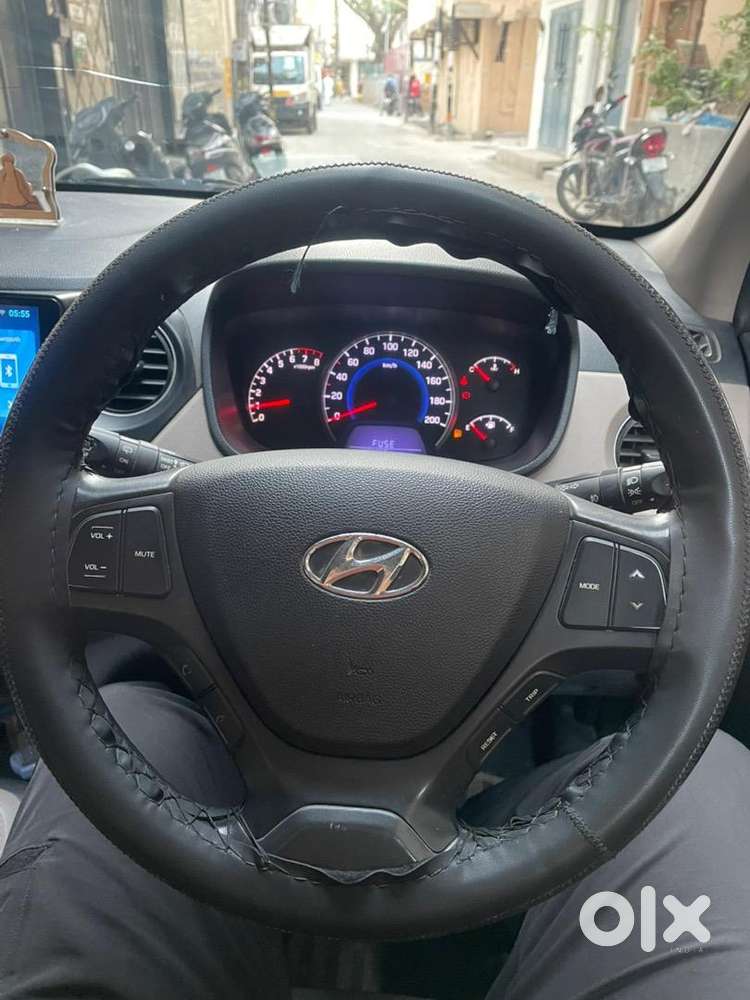 Hyundai Grand I10 2013 Petrol Well Maintained