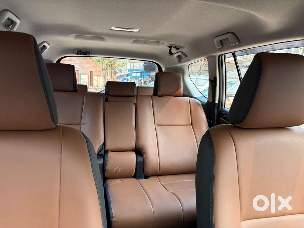 Toyota Innova Crysta 2.7 Gx Mt 8s, 2020, Diesel