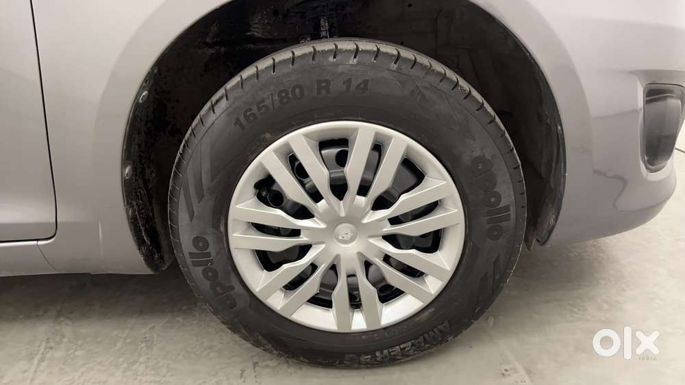 Maruti Suzuki Swift Dzire 1.3 Vxi, 2013, Petrol