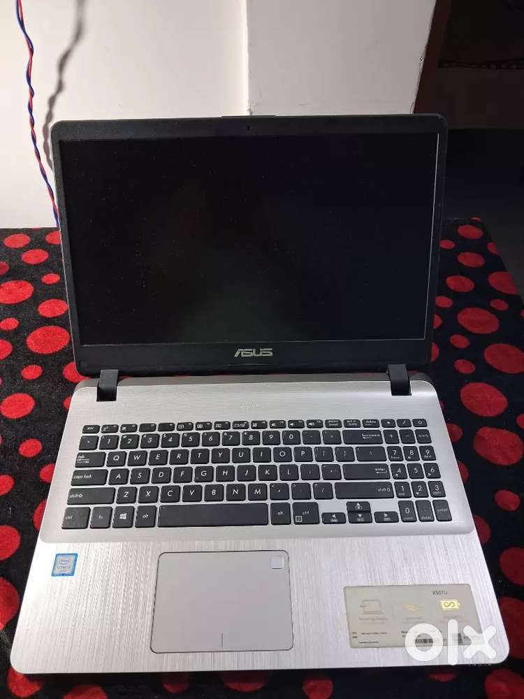 Asus i3 7th Gen  4GB RAM / 1TB HDD
