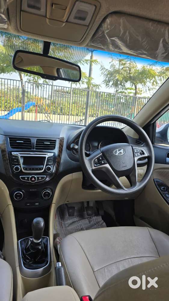 Hyundai Verna Vtvt 1.6 Sx, 2015, Petrol