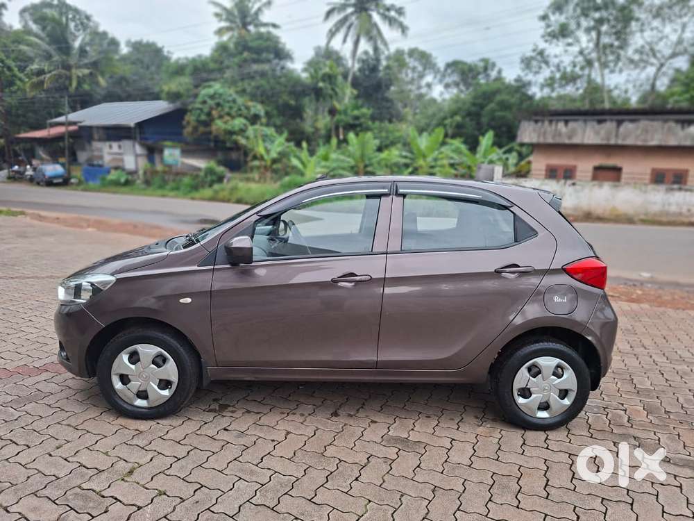 Tata Tiago 1.2 Revotron Xt Option, 2020, Petrol