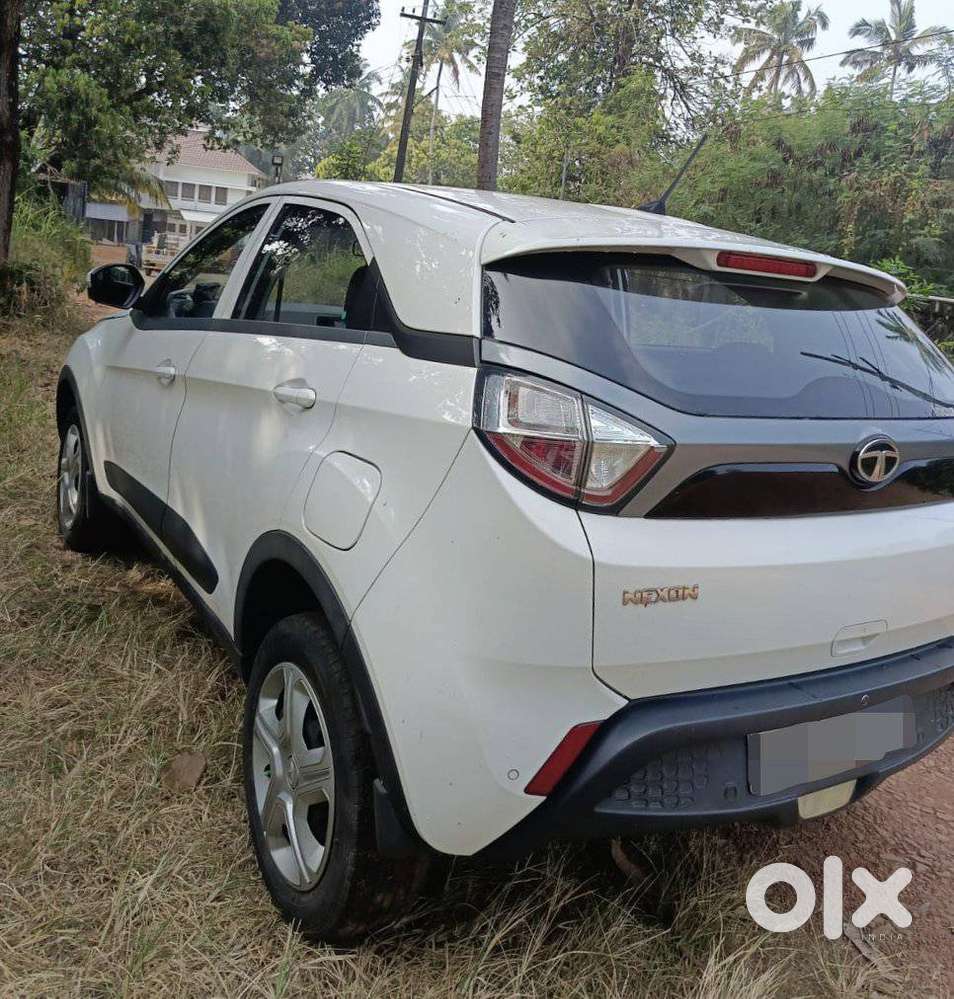 Tata Nexon 1.2 Revotron Xm, 2019, Petrol