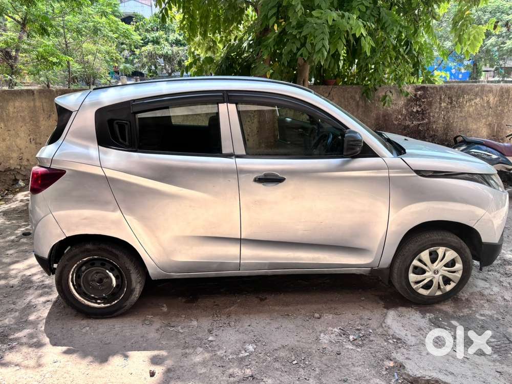 Mahindra Kuv100 Petrol & Cng 2018 Car