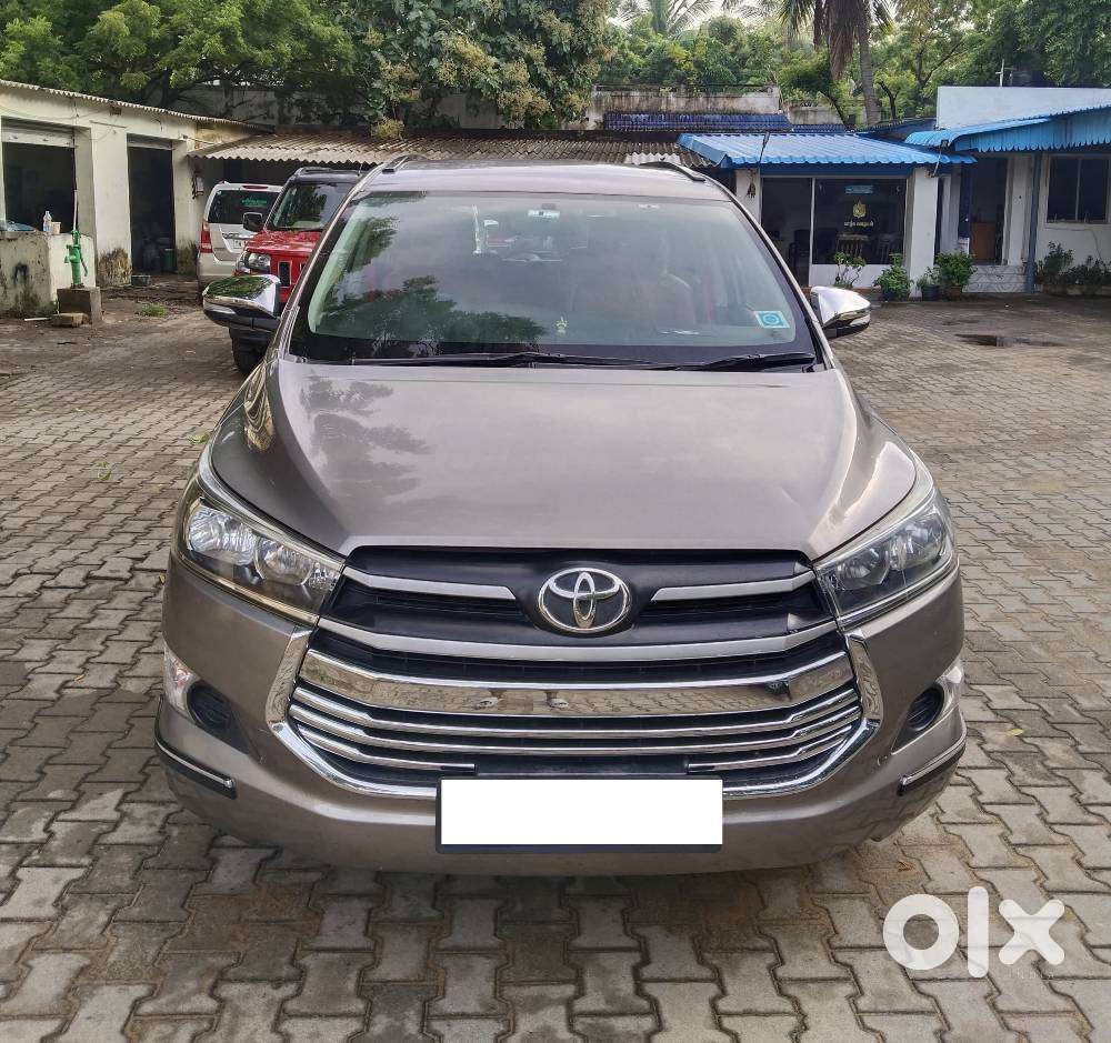 Toyota Innova Crysta 2.8 Gx At, 2017, Diesel