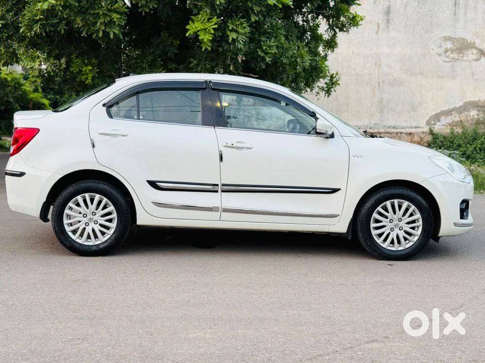 Maruti Suzuki Dzire 1.2 Zxi Amt, 2018, Petrol