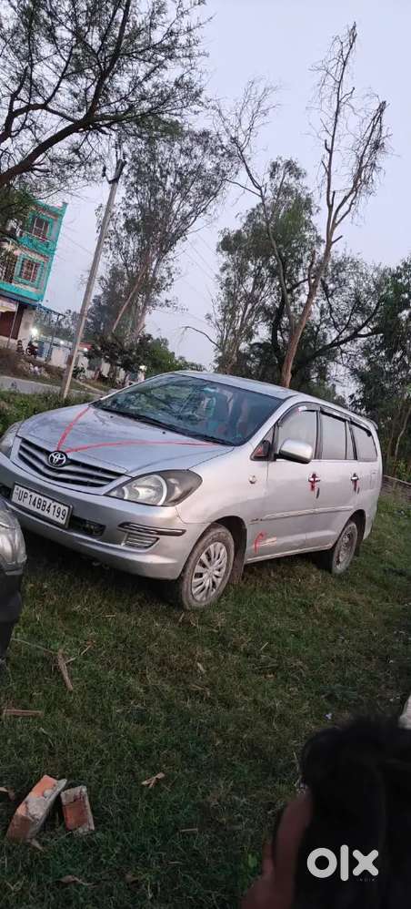 Toyota Innova 2010 Diesel 188000 Km Driven
