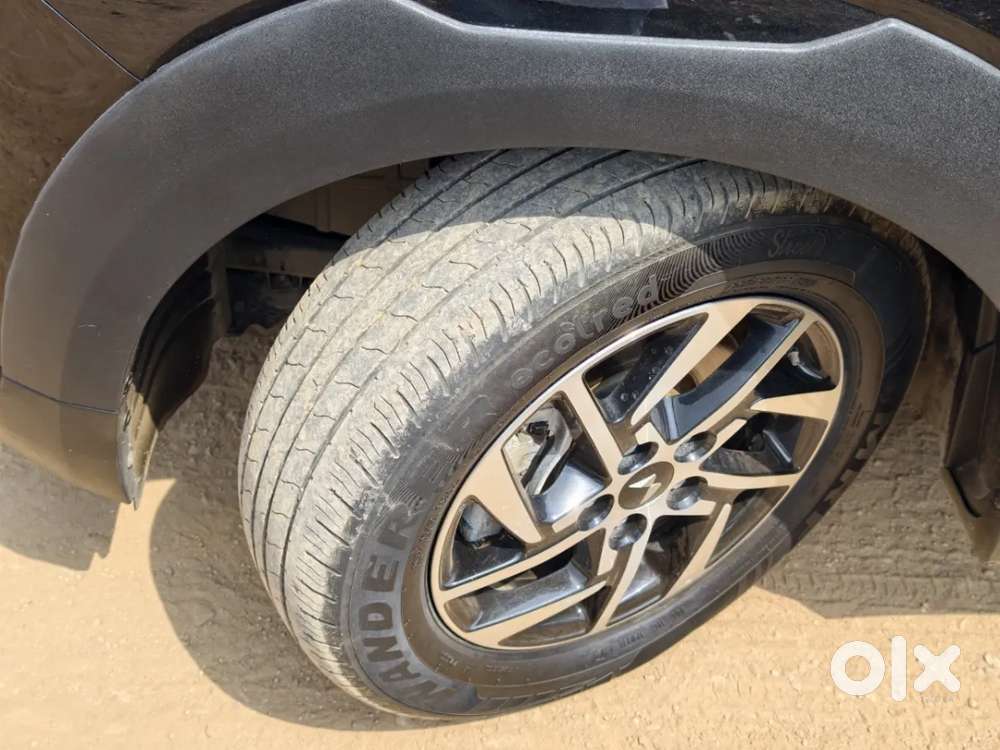 Mahindra Xuv 3xo Ax5 Ds Mt, 2024, Diesel
