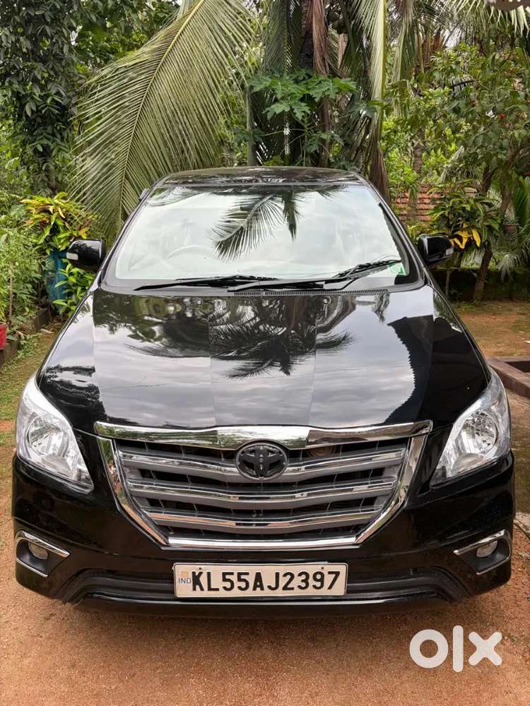 Toyota Innova 2011
