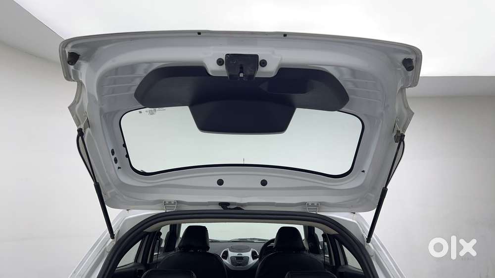 Ford Figo 1.2p Trend Mt, 2016, Petrol