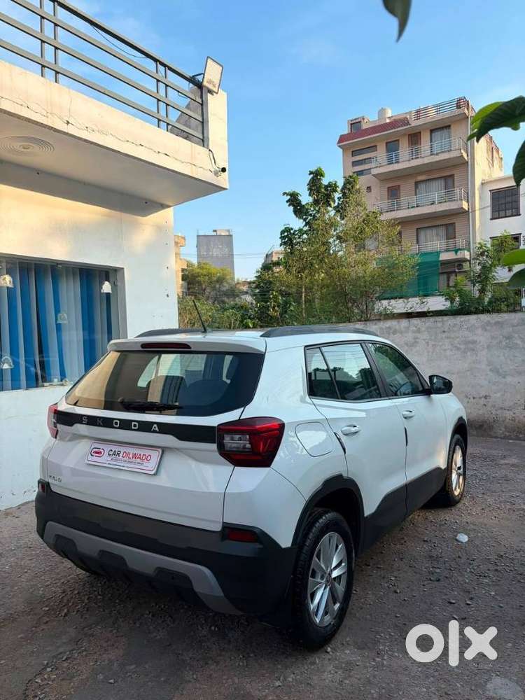 Skoda Kylaq Signature At, 2026, Petrol