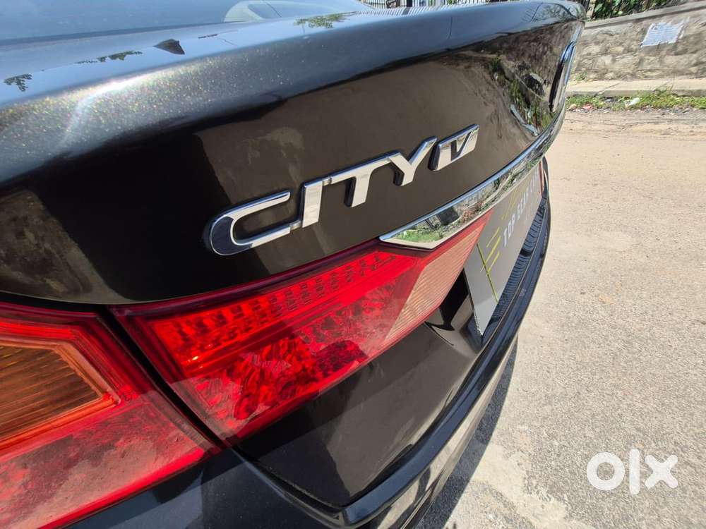 Honda City I-vtec V, 2017, Petrol