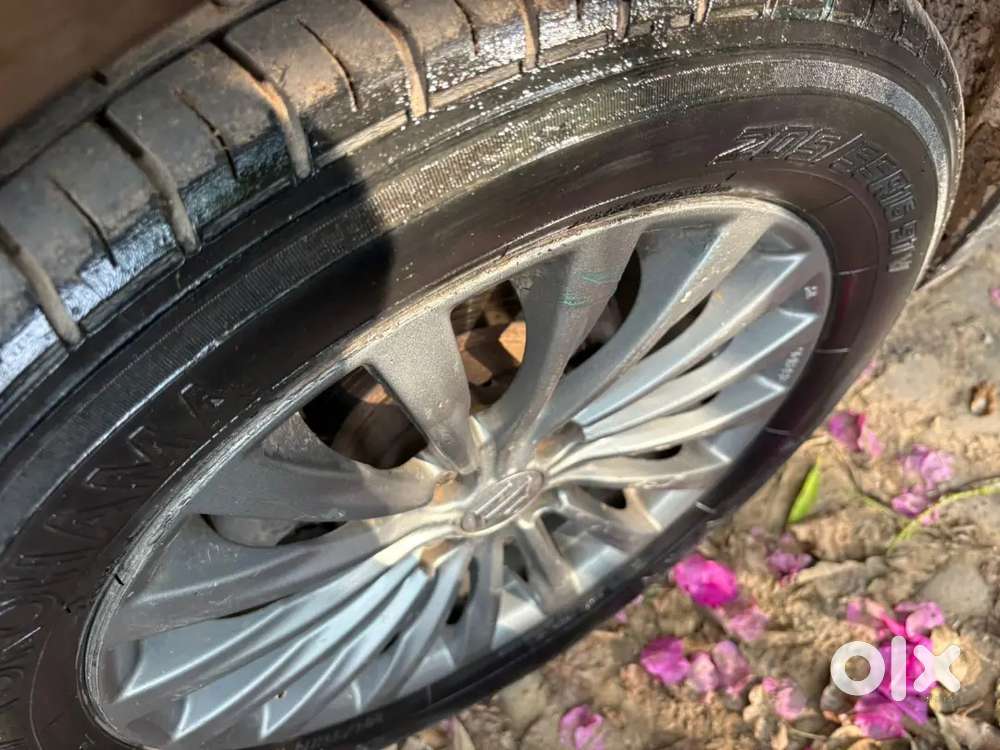 Maruti Suzuki Ciaz Hybrid  2016 Diesel 85000 Km Driven Second Owner