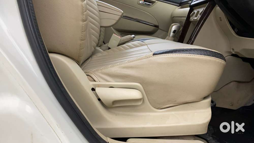 Maruti Suzuki Swift Dzire Vxi At, 2016, Petrol