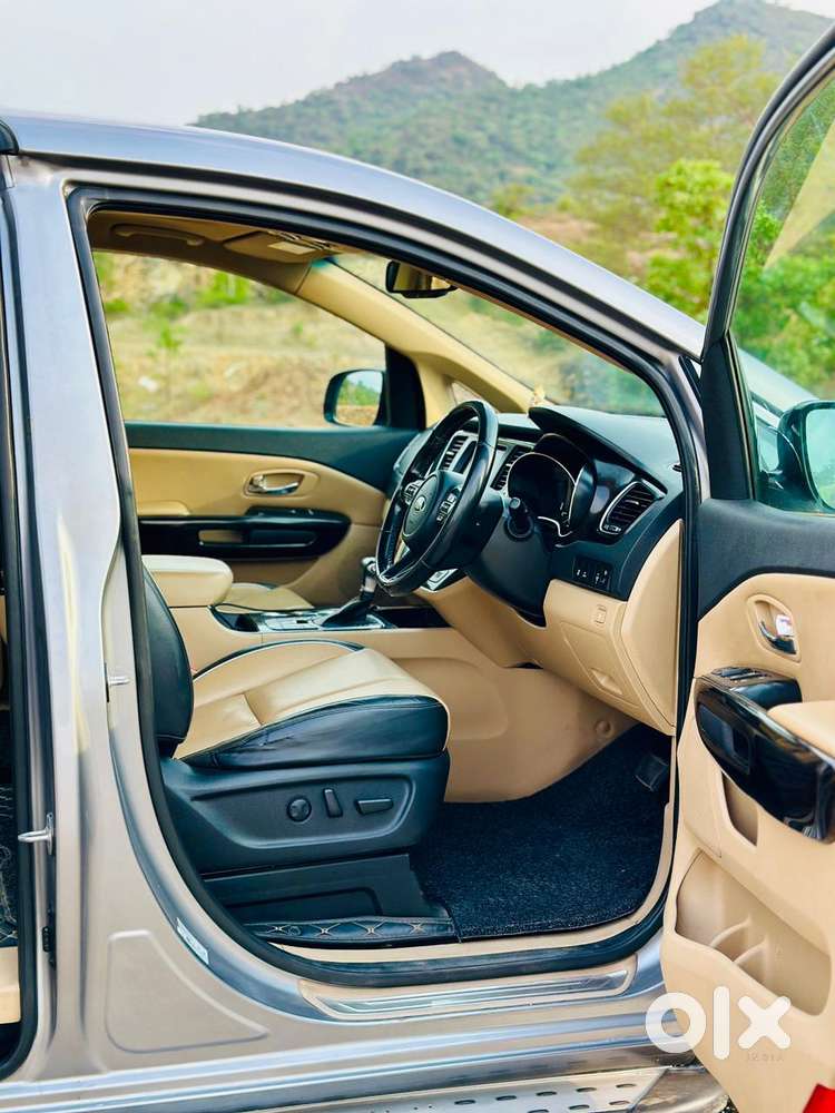 Kia Carnival Limousine, 2021, Diesel