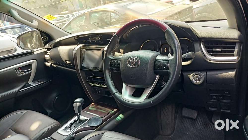 Toyota Fortuner 3.0 4x2 Automatic, 2016, Diesel