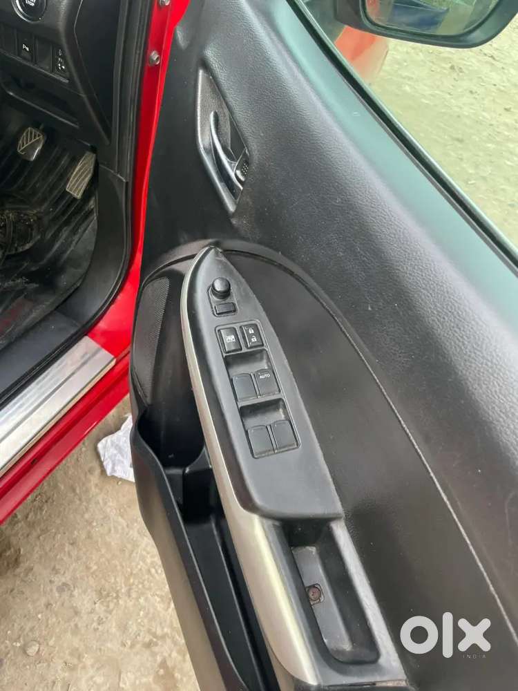 Maruti Suzuki Baleno 2016 Diesel 80000 Km Driven