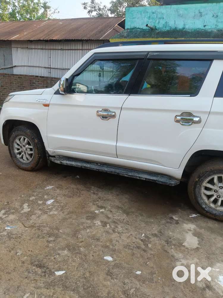 Mahindra Tuv 300 2018 Car