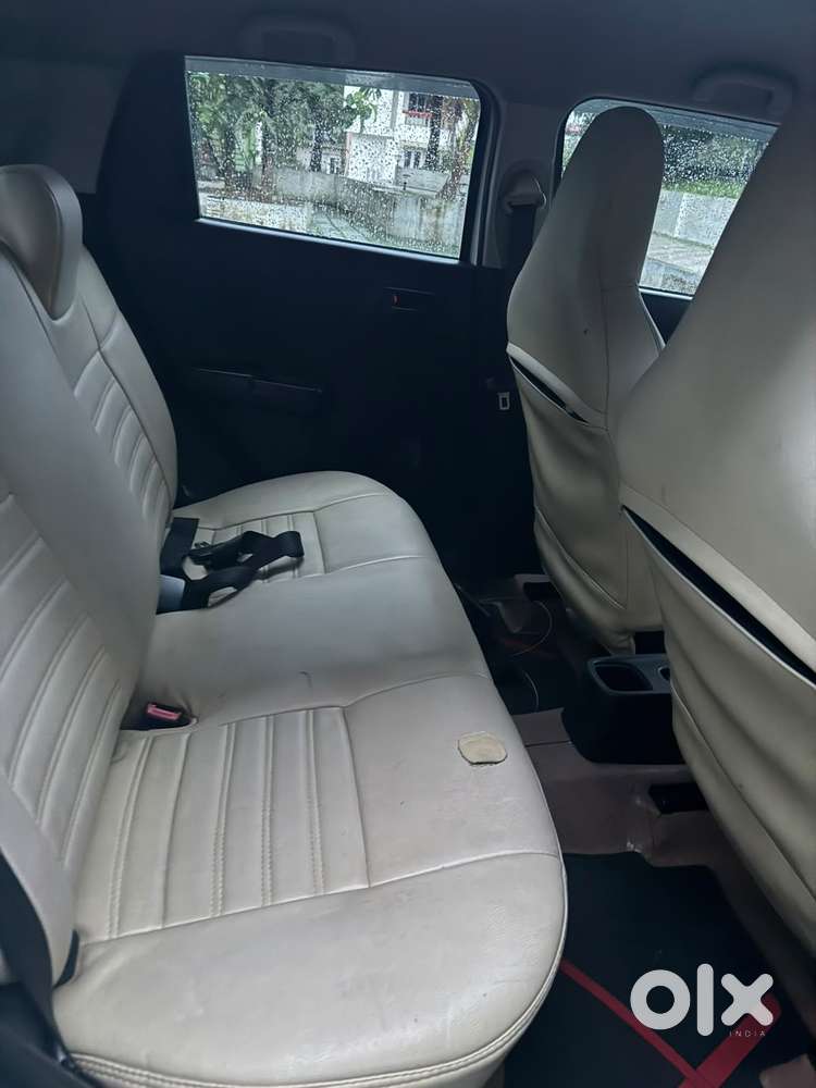 Maruti Suzuki Swift Lxi Optional-o, 2019, Petrol