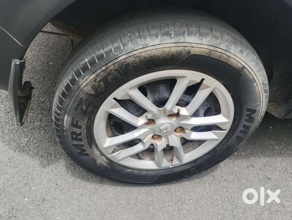 Renault Triber Rxl, 2021, Petrol