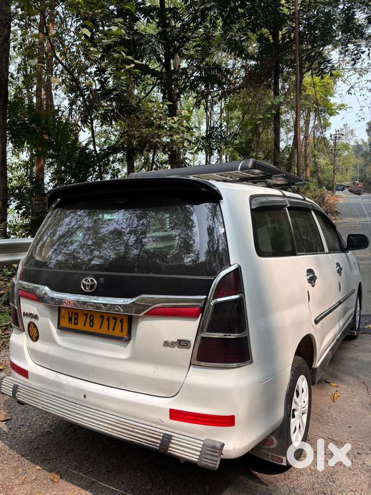 Toyota Innova 2012-2013 2.5 E Diesel Ms 8-seater, 2016, Diesel