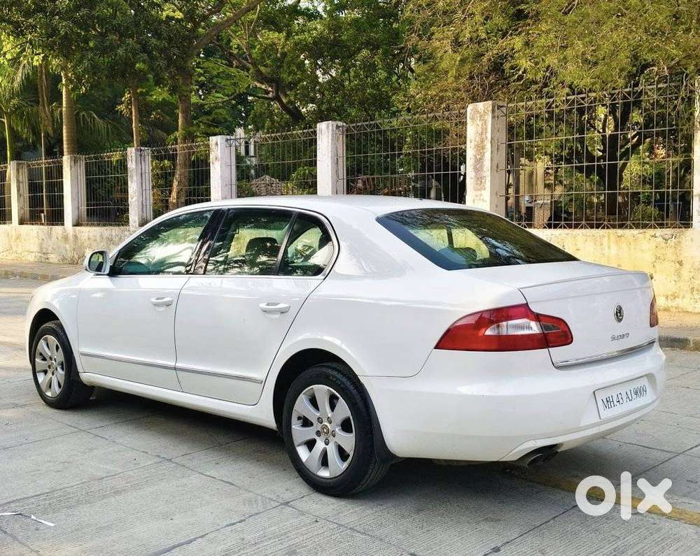Skoda Superb 1.8 Elegance Tsi At, 2011, Petrol