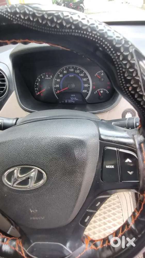 Hyundai Grand I10 Asta 2014 Diesel 78000 Km Driven Well Maintained Car