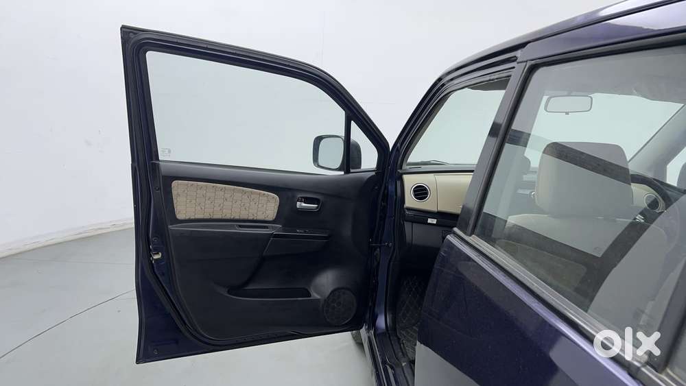Maruti Suzuki Wagon R Vxi Amt1.2, 2018, Petrol