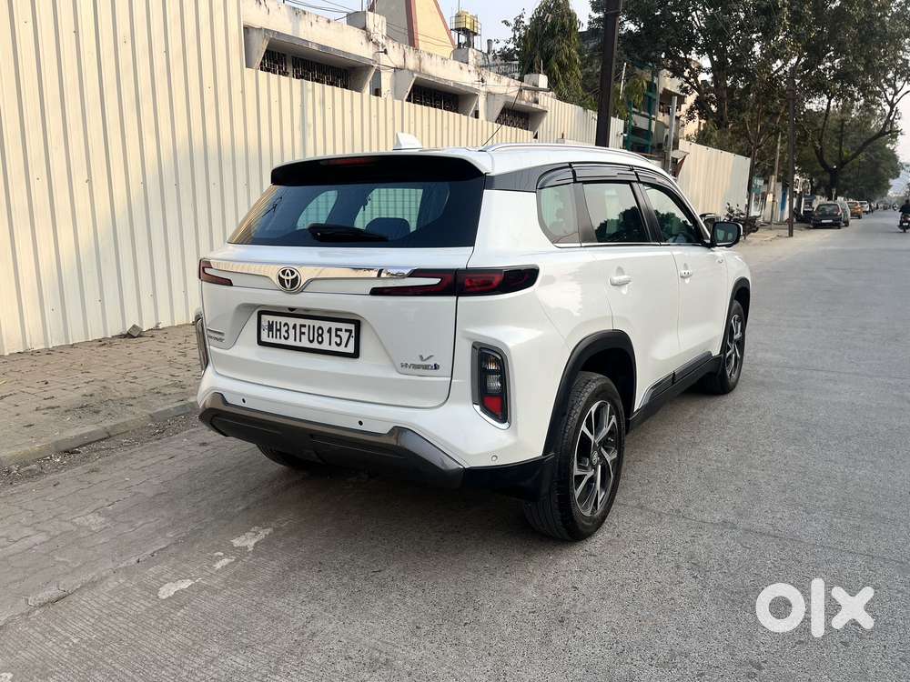 Toyota Urban Cruiser Hyryder 1.5 V Hybrid, 2023, Petrol