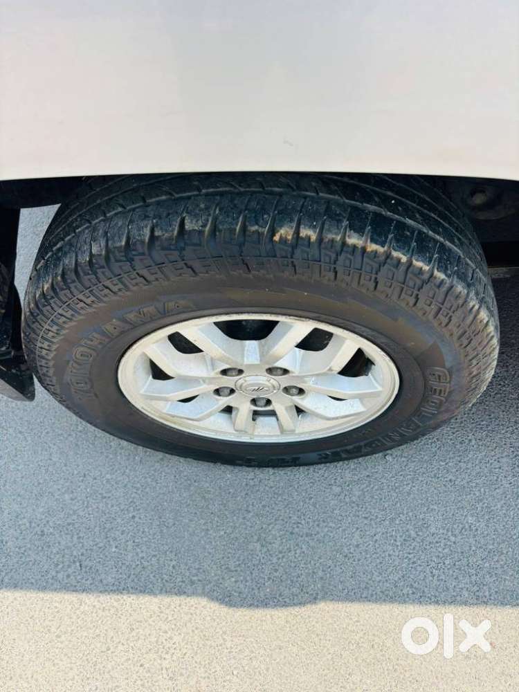 Mahindra Tuv 300 T8, 2017, Diesel