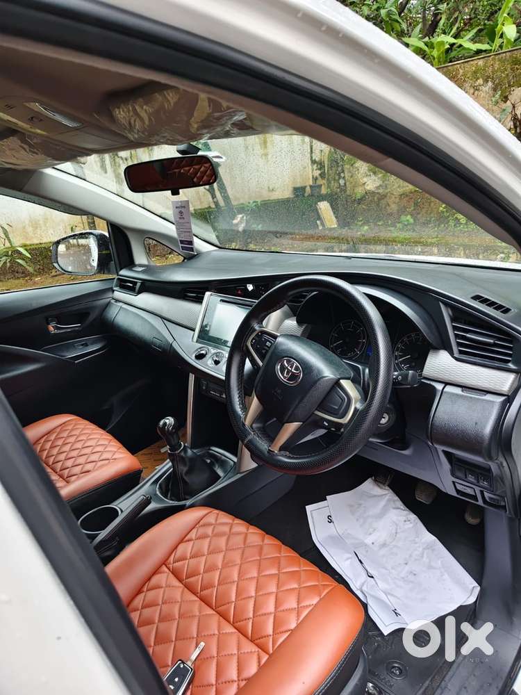 Toyota Innova Crysta 2019