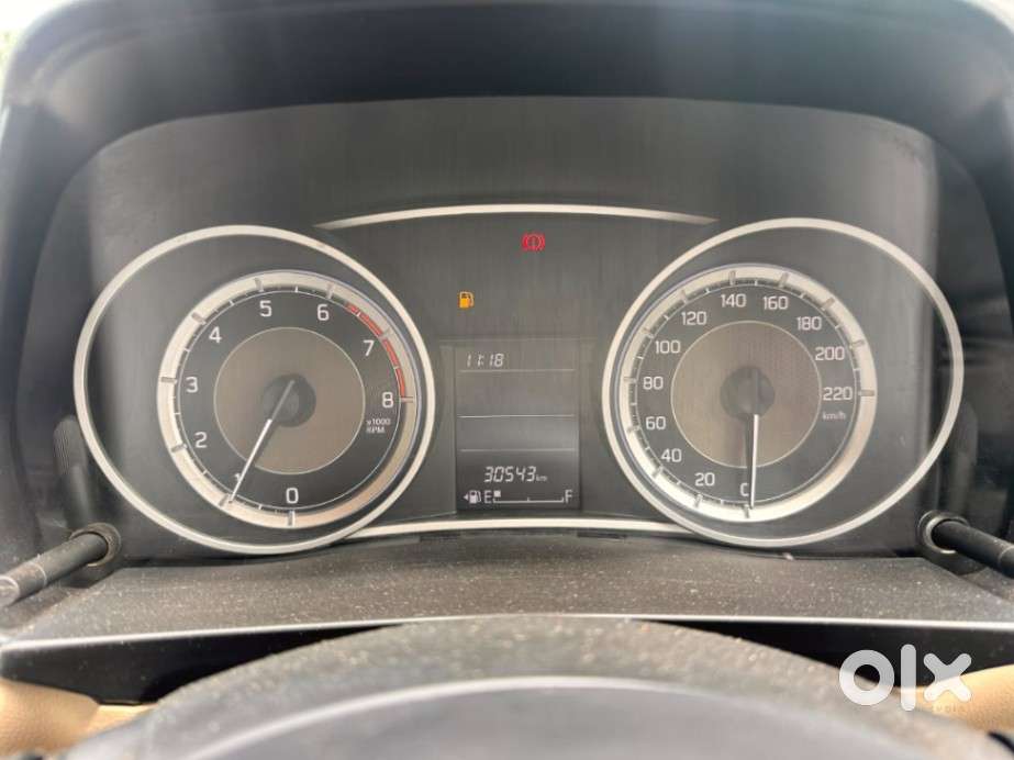 Maruti Suzuki Dzire 1.2 Vxi, 2023, Petrol